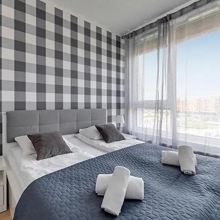 Rentplanet - Apartamenty Chlebova II Gdansk Exterior photo